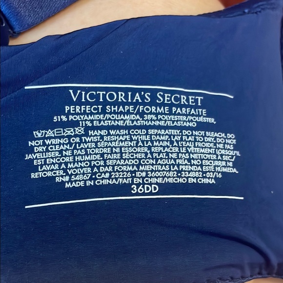 Victoria's Secret bra bundle - Picture 2 of 3